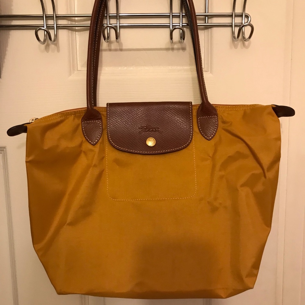 Medium Longchamp- canary yellow